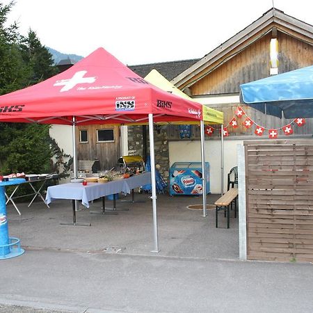 Sporti Grusch Pansiyon Dış mekan fotoğraf