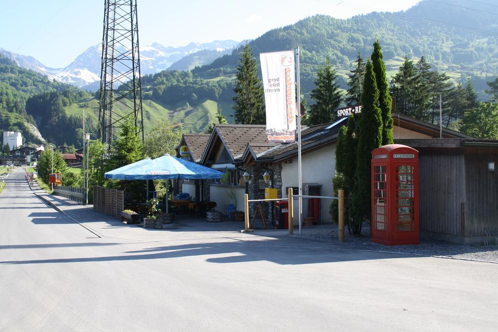 Sporti Grusch Pansiyon Dış mekan fotoğraf