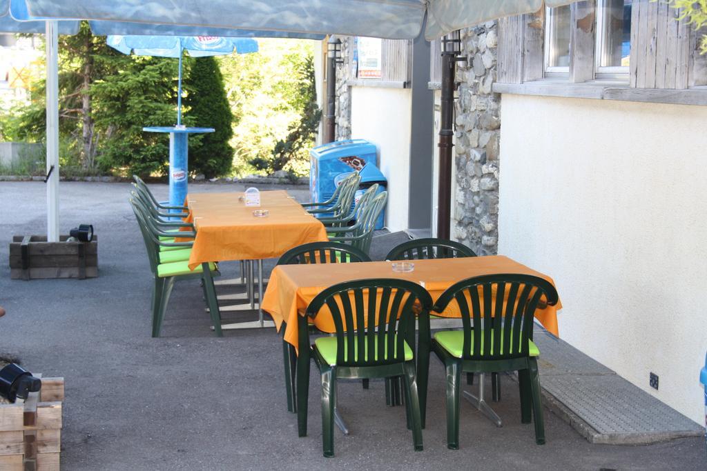 Sporti Grusch Pansiyon Dış mekan fotoğraf
